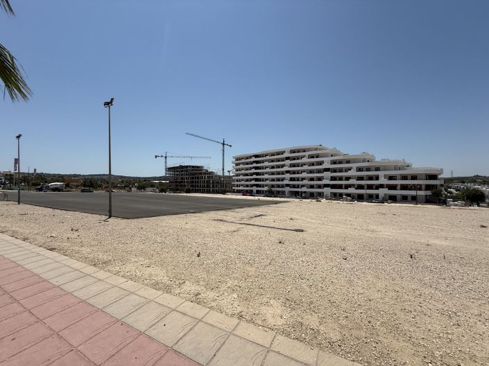 Image No.25-3 Bed Penthouse for sale