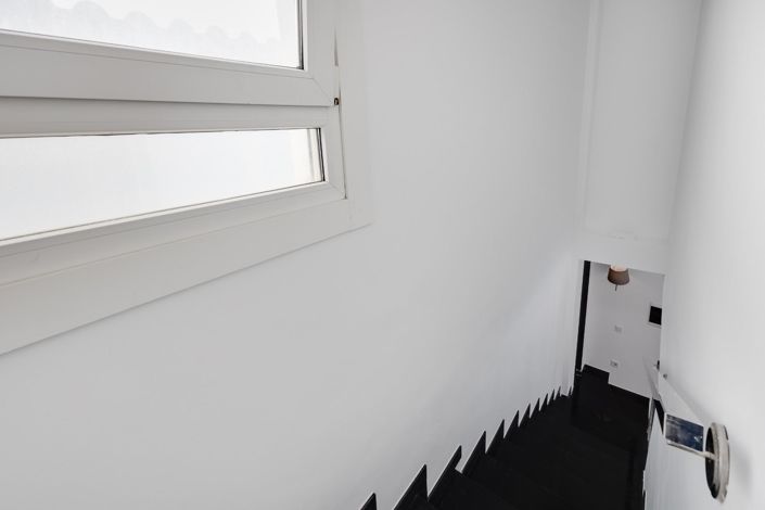 Image No.18-2 Bed Villa for sale