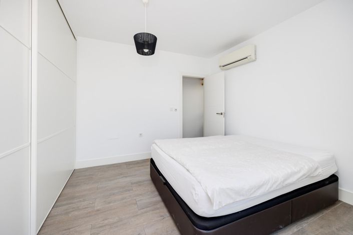 Image No.21-2 Bed Villa for sale