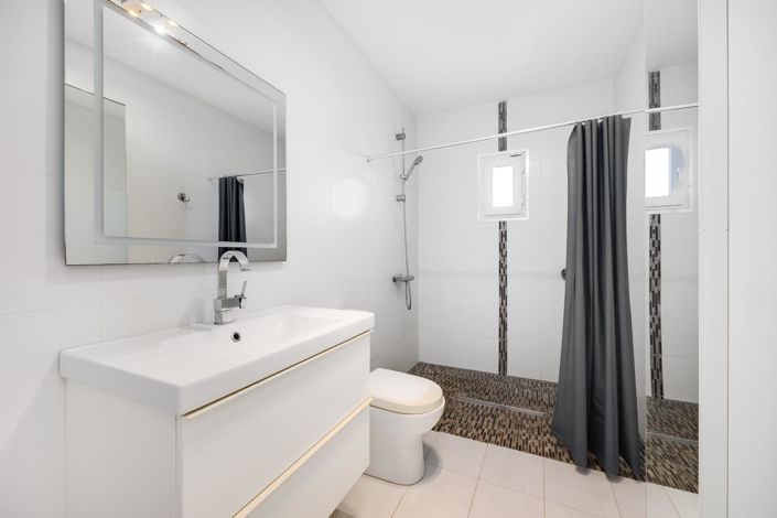 Image No.26-2 Bed Villa for sale