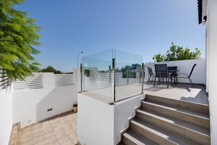 Image No.5-2 Bed Villa for sale