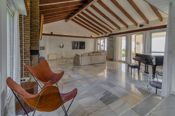 Image No.27-6 Bed Villa for sale