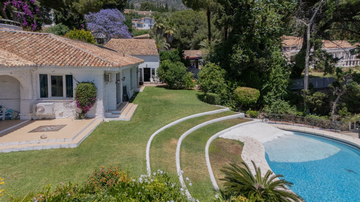 Image No.9-6 Bed Villa for sale