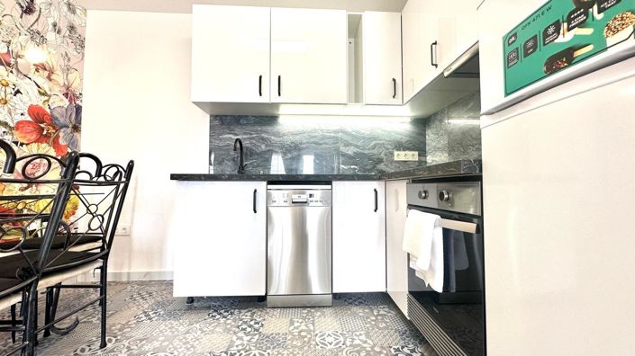 Image No.19-2 Bed Apartment for sale