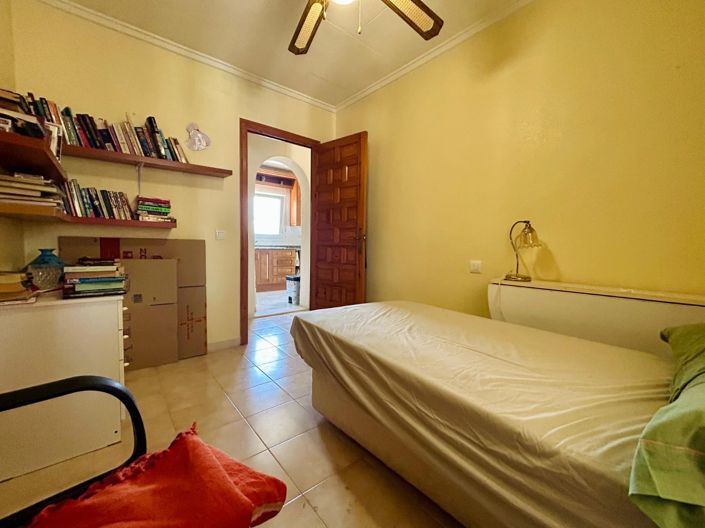 Image No.26-3 Bed Villa for sale