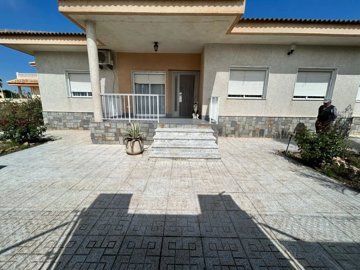 3 Bed Villa for sale