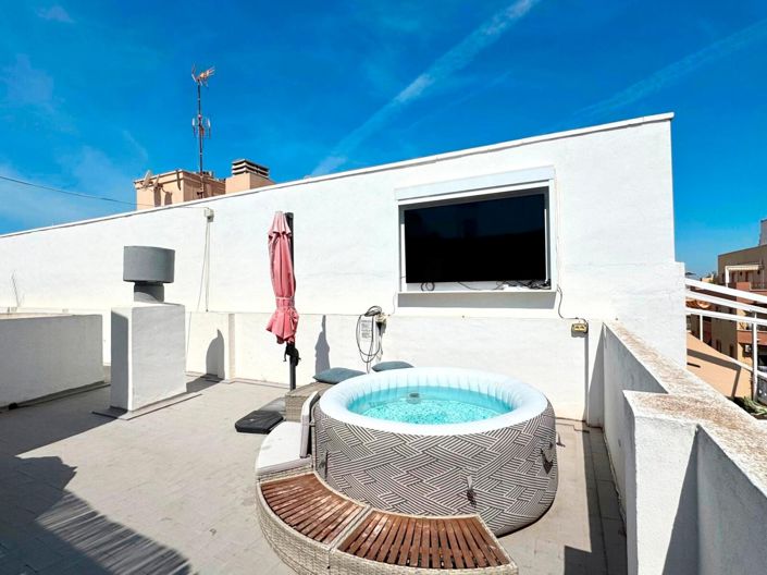 Image No.24-3 Bed Penthouse for sale