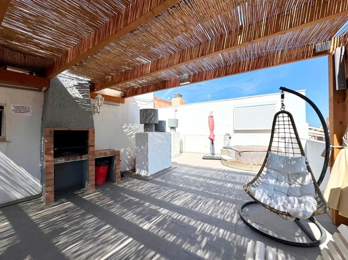 Image No.3-3 Bed Penthouse for sale