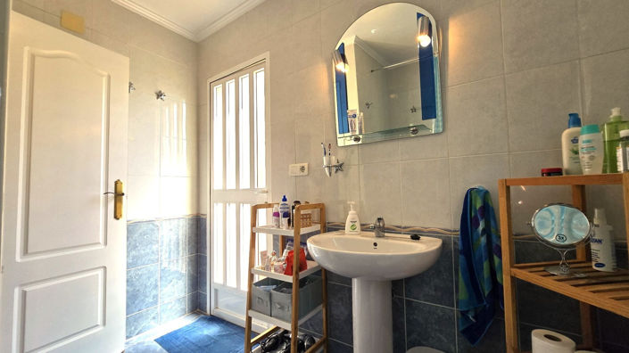 Image No.32-3 Bed Villa for sale