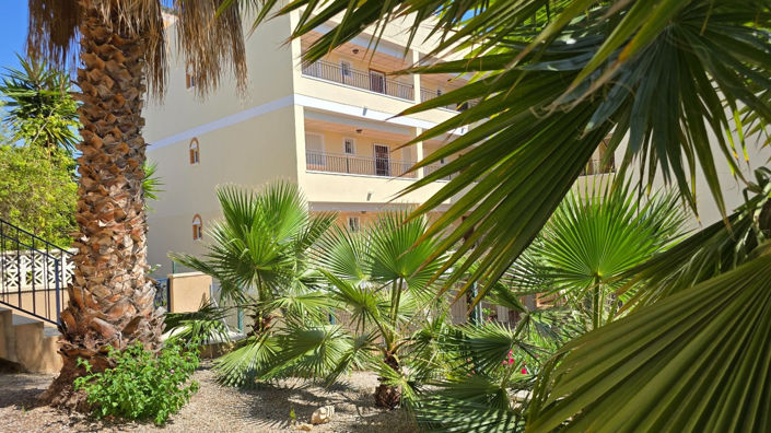 Image No.40-3 Bed Villa for sale