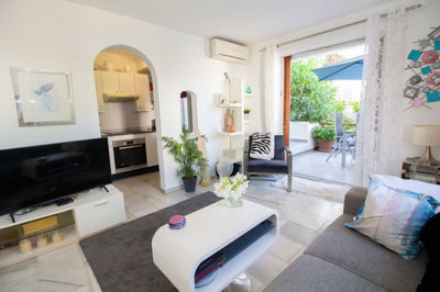 3-e898b2bb2a2fdfd06d2c39894dce8316