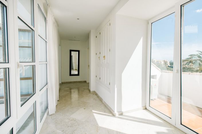 Image No.22-5 Bed Villa for sale