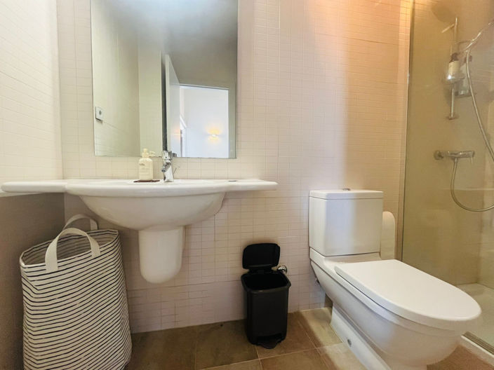 Image No.11-2 Bed Villa for sale