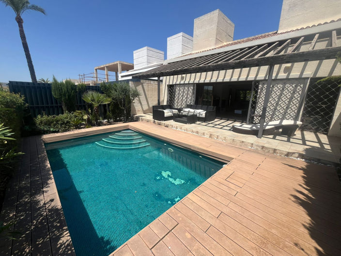 Image No.19-2 Bed Villa for sale