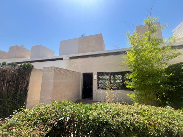 Image No.27-2 Bed Villa for sale