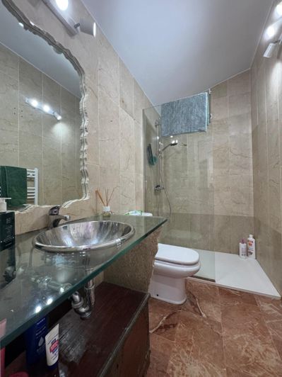 Image No.9-3 Bed Apartment for sale