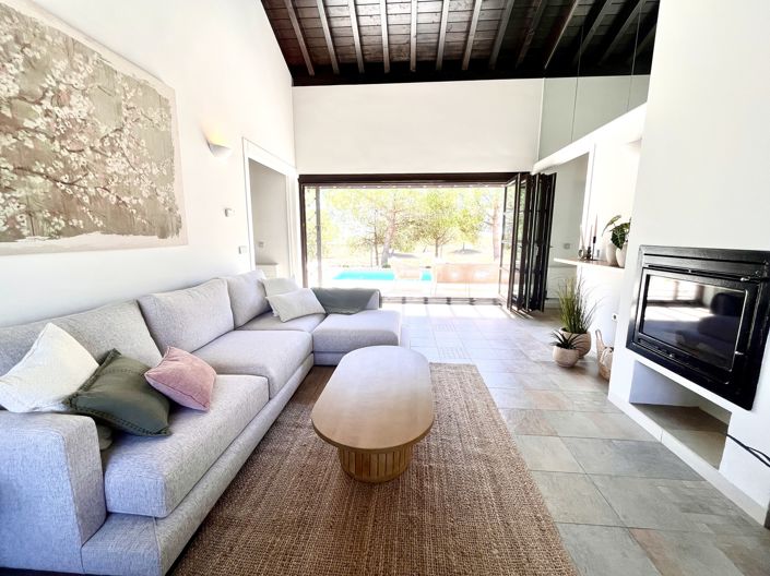 Image No.4-2 Bed Townhouse for sale