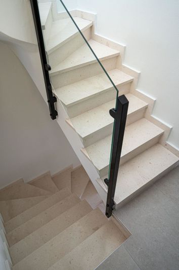 Image No.17-2 Bed House for sale