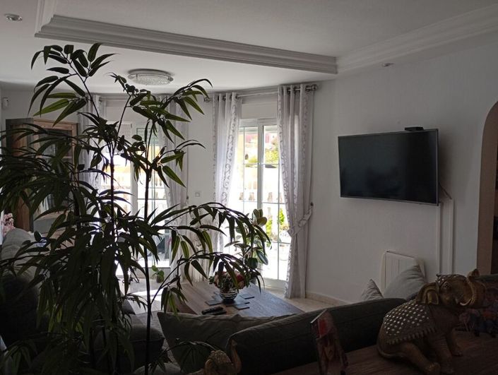 Image No.19-3 Bed Villa for sale