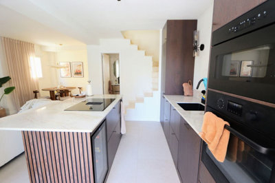 14-d70dc3102c00d7be0e872dfe1c1f86d7