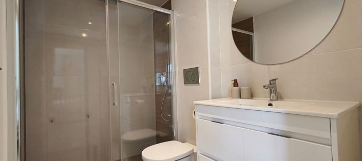 Image No.15-3 Bed Villa for sale