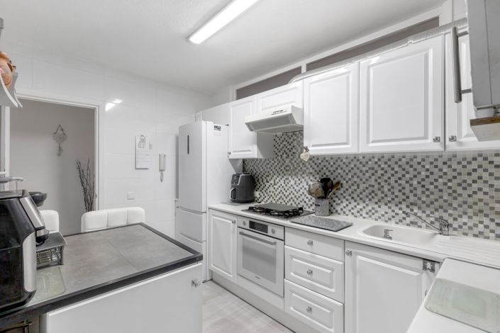 Image No.11-2 Bed Apartment for sale