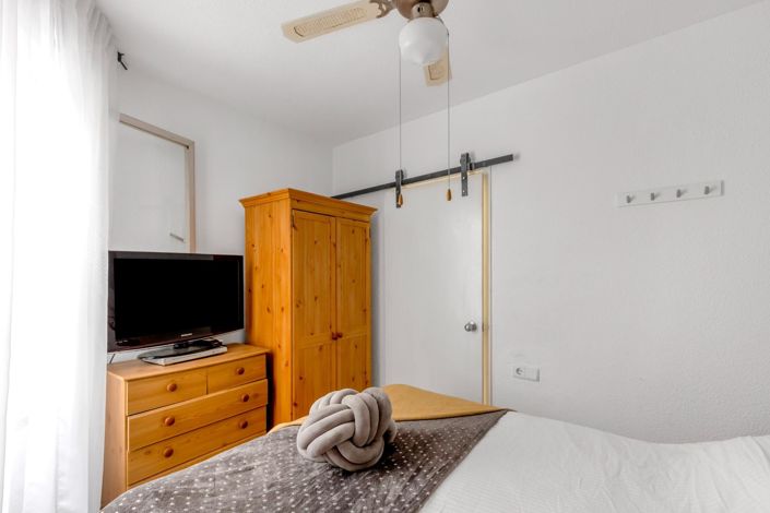 Image No.16-2 Bed Apartment for sale