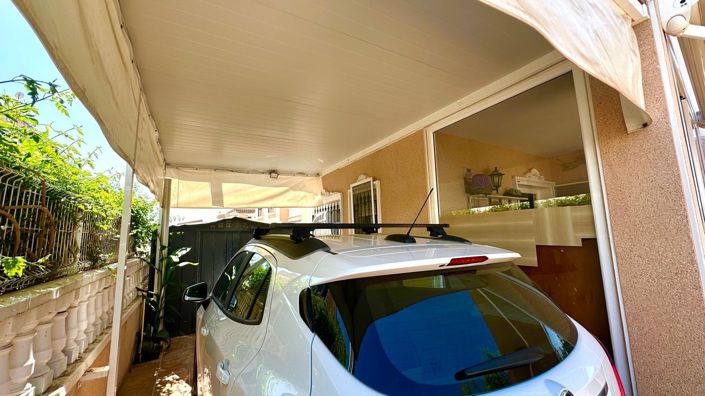 Image No.10-4 Bed Villa for sale