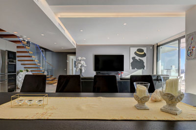 12-53013098fcab6c38b1379cd33298e050