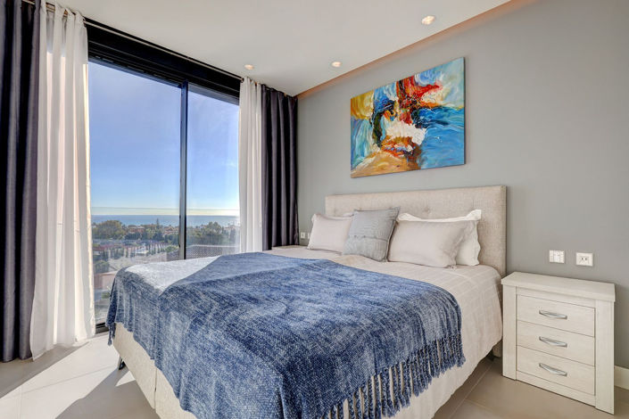 Image No.25-5 Bed Penthouse for sale