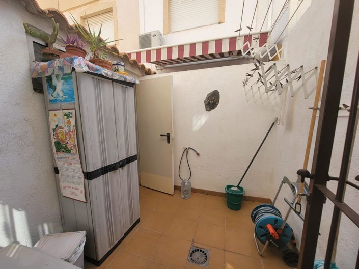 Image No.13-3 Bed Townhouse for sale