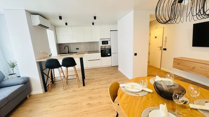 Image No.12-3 Bed Apartment for sale