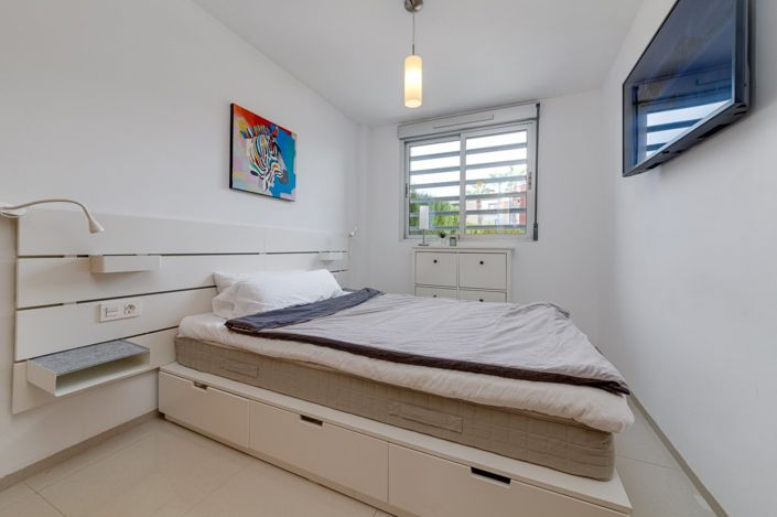 Image No.12-3 Bed Townhouse for sale