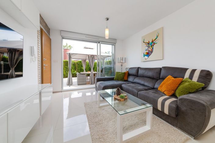 Image No.4-3 Bed Townhouse for sale