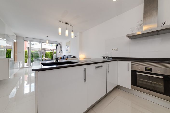 Image No.9-3 Bed Townhouse for sale