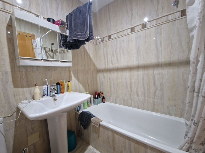 Image No.13-3 Bed Apartment for sale