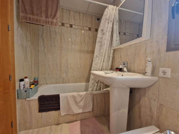 Image No.9-3 Bed Apartment for sale