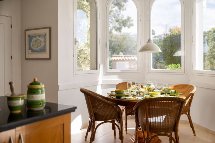 Image No.14-4 Bed Villa for sale