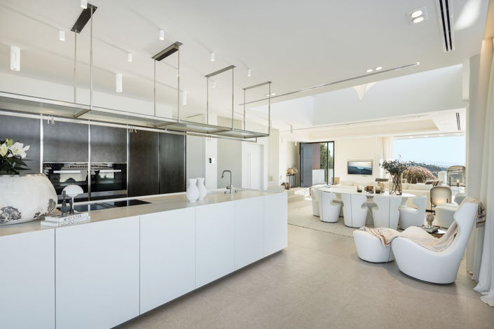 Image No.9-6 Bed Villa for sale