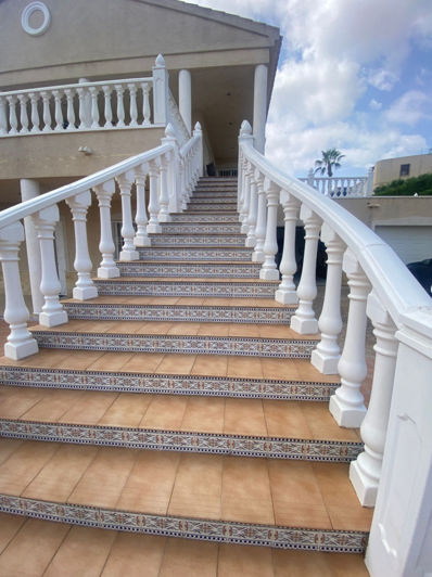 Image No.22-3 Bed Villa for sale