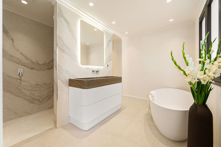 Image No.15-4 Bed Townhouse for sale