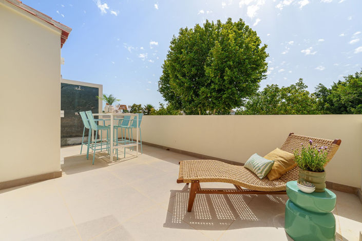 Image No.20-4 Bed Townhouse for sale