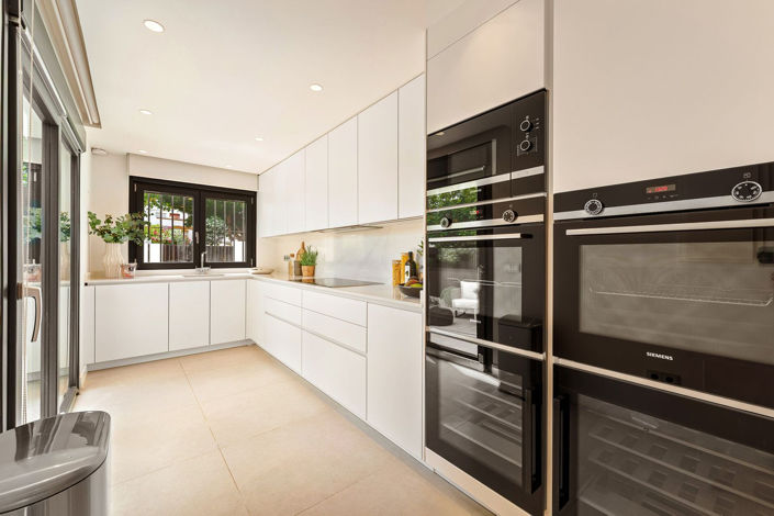 Image No.7-4 Bed Townhouse for sale