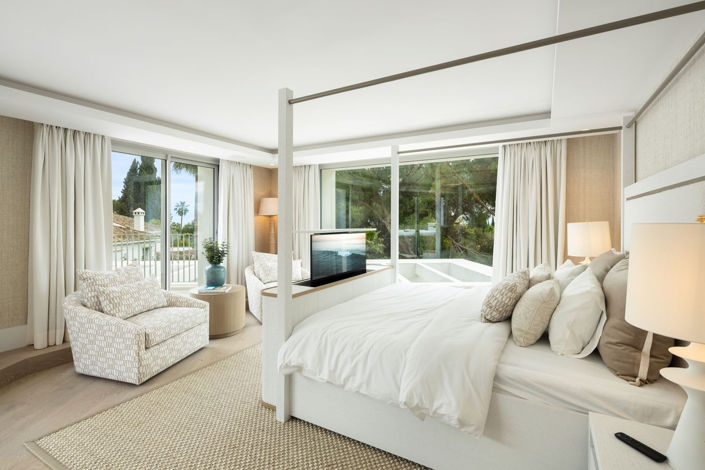 Image No.14-6 Bed Villa for sale