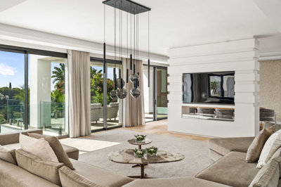 3-e898b2bb2a2fdfd06d2c39894dce8316