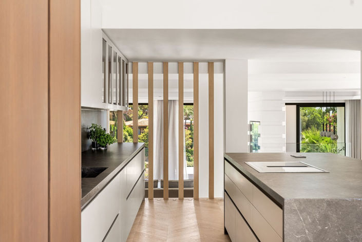 Image No.6-6 Bed Villa for sale