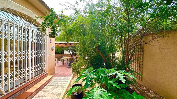 Image No.11-3 Bed Villa for sale