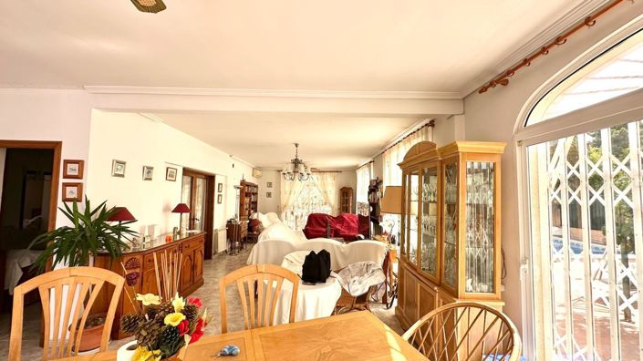 Image No.37-3 Bed Villa for sale