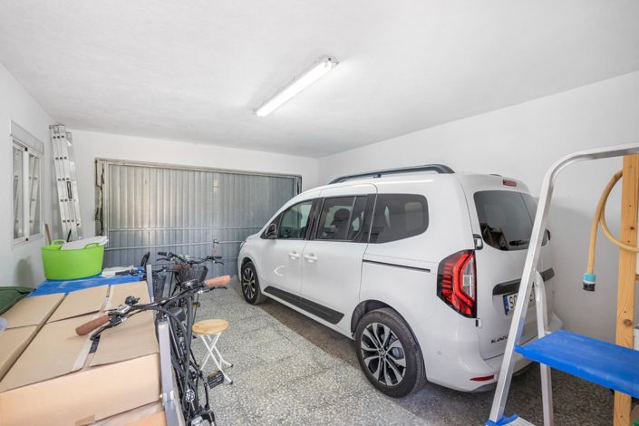 Image No.43-5 Bed Villa for sale