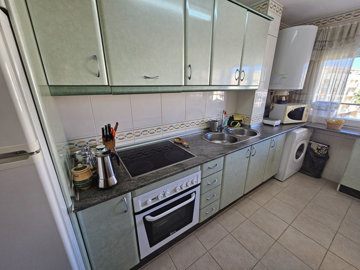 8-e64a9055bba3e77ac8aca3b893cdf826